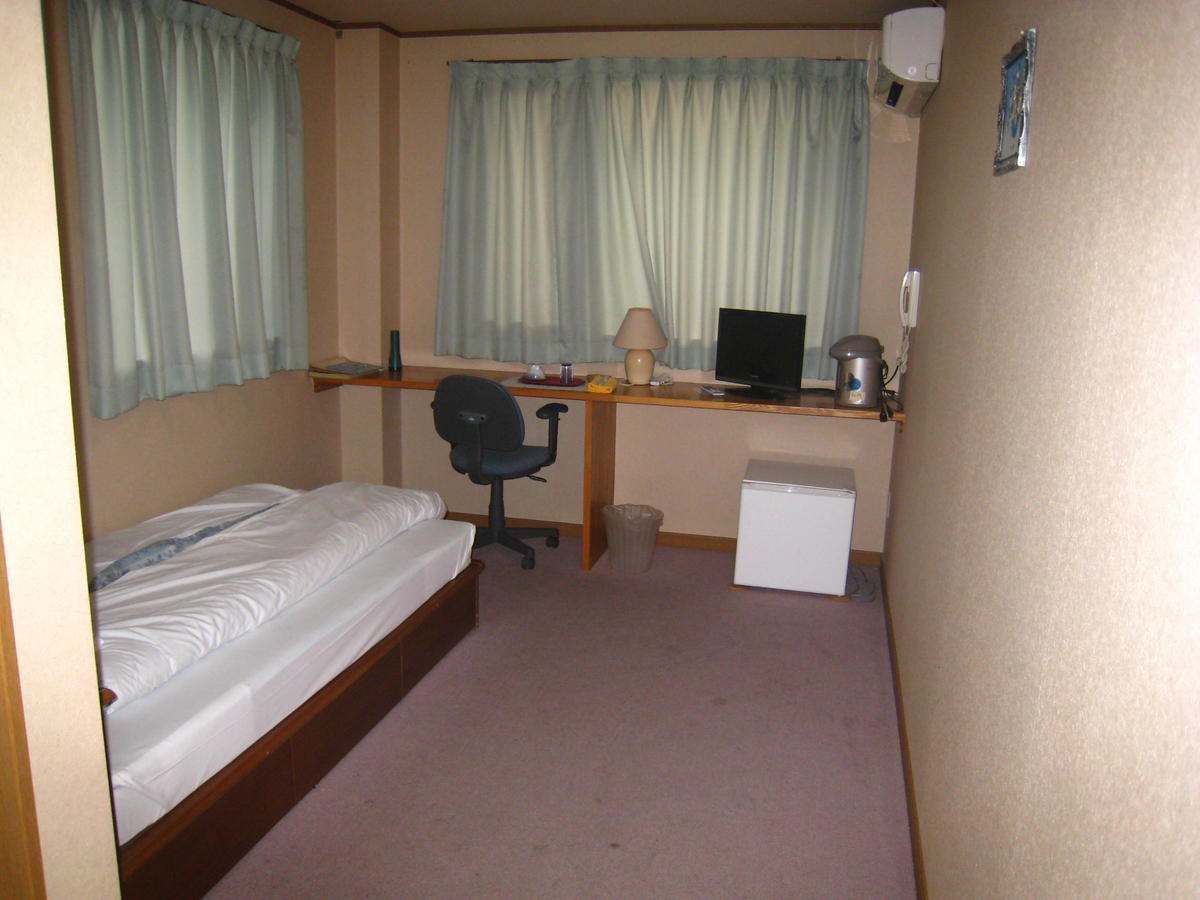 Business Hotel Ojiro Shizuoka Pokój zdjęcie